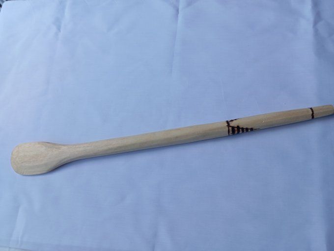 objet pour déco ou cuisine  ( spatule africain )