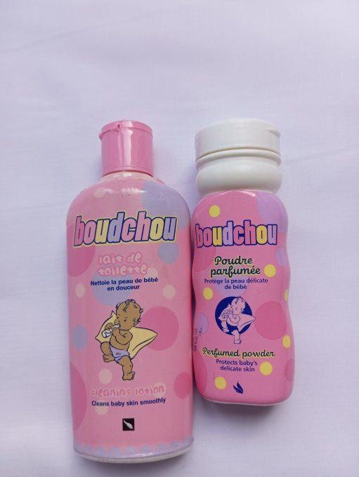 Lot de boudchou lait + poudre talc